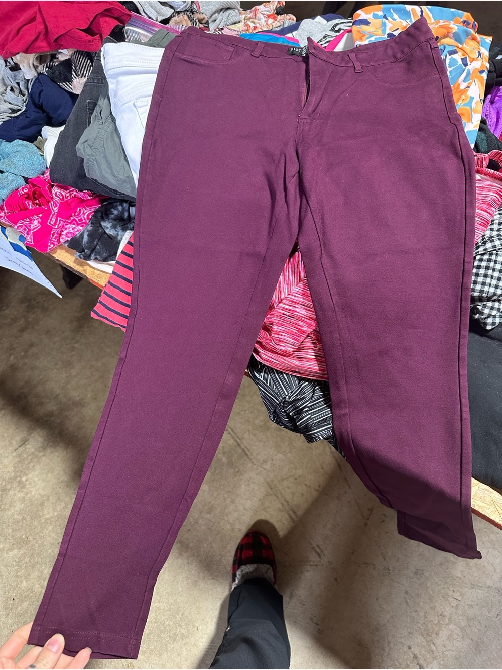 Girls' Burgundy Stretch Pants